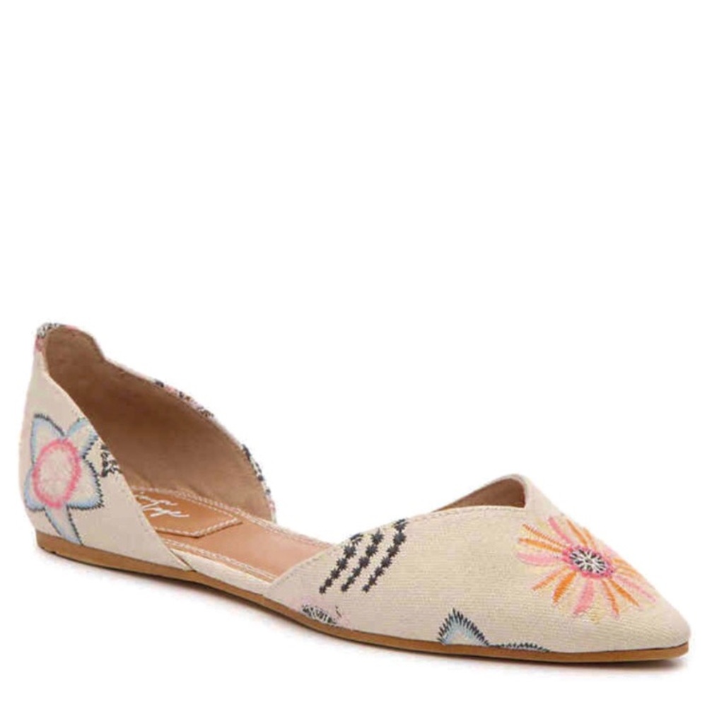 EUC Crown Vintage Flats